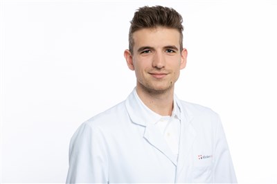 Dr. med. Fabian Wesemann; Foto: Kliniken Köln/ BFF