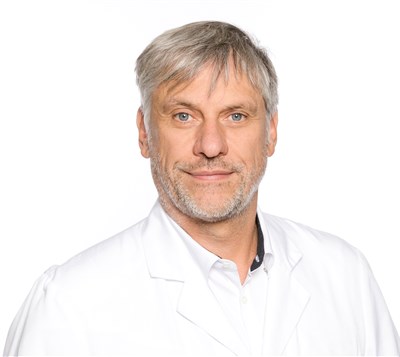 Portraitfoto Prof. Dr. Mathias Warm, Chefarzt Brustzentrum Holweide. Foto: B. Fürst-Fastré