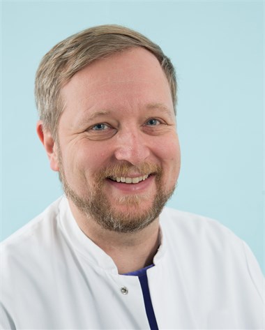 Prof. Dr. Paul Fuchs, Chefarzt